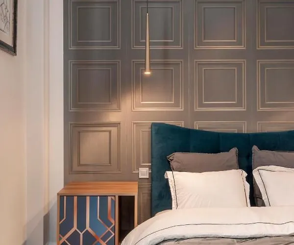 New High-end 2br With Parking *